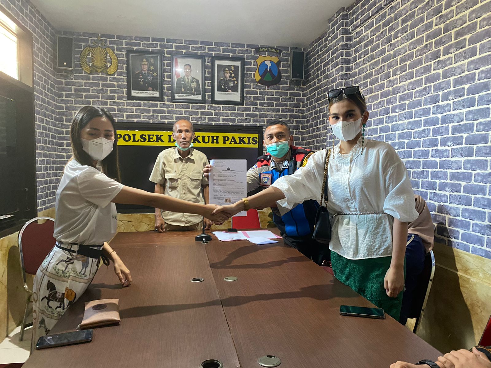 Istri Siri Anggota DPRD Surabaya Cabut Laporan Polisi