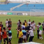 Laga Sepak Bola Tim Kabupaten Jember vs Kota Malang di Porprov 2022 Diwarnai Kericuhan