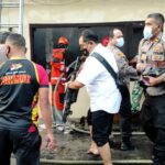 Kapolres Kediri Kota Apresiasi Kesigapan Damkar Tangani Kebakaran Gudang Sat Samapta