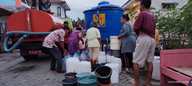 Kekeringan di Jember Meluas, Dua Hari Sekali Warga Dipasok Air Bersih