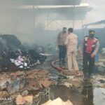 Gudang Pemusnahan Limbah di Ngoro Mojokerto Terbakar 