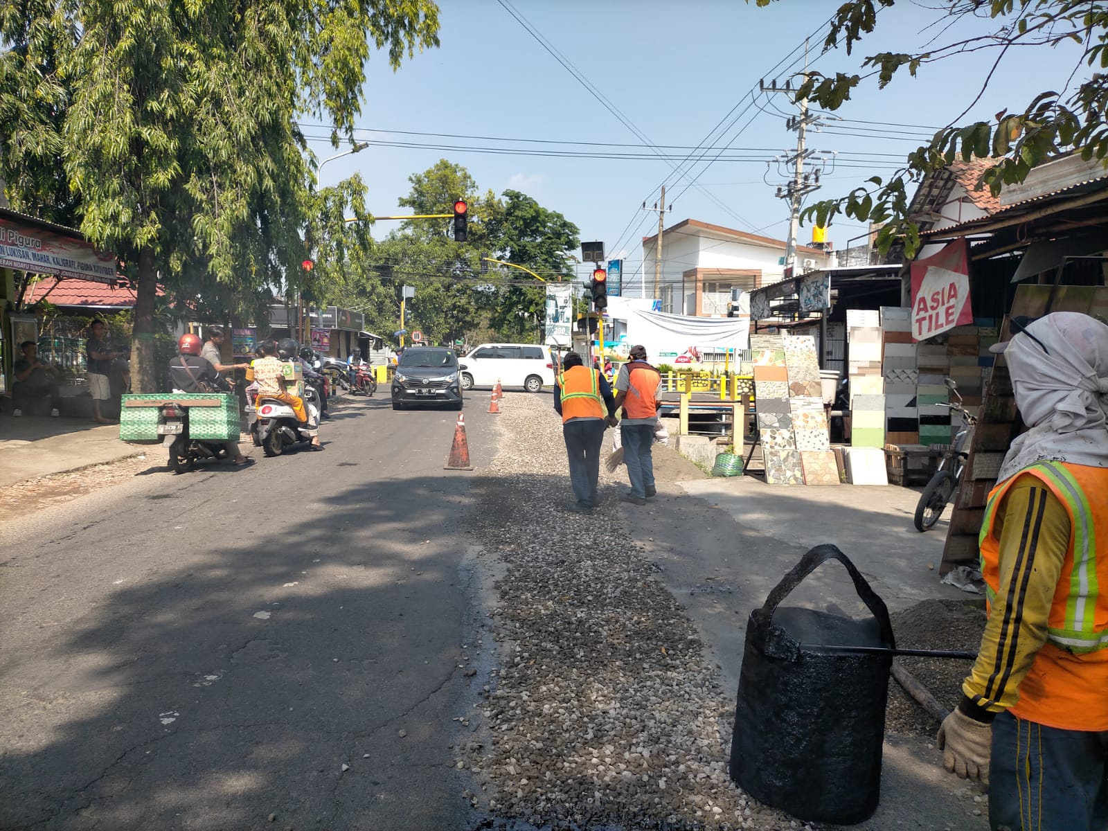 Dinas PUPR Jombang Optimalkan Upaya Perbaikan Jalan Rusak Secara Kontinyu