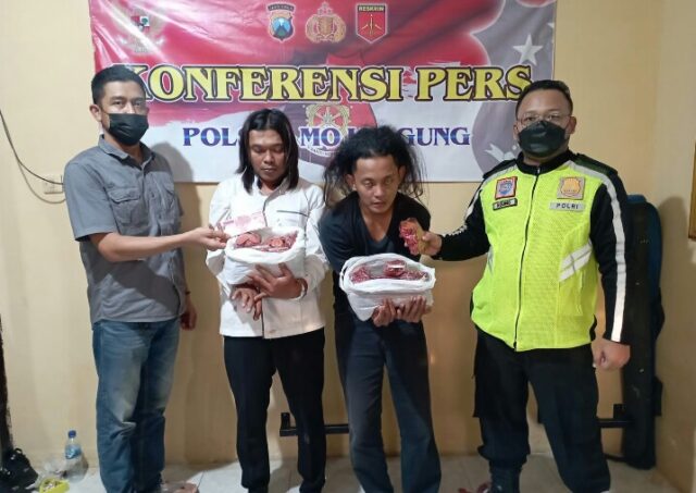 Tipu Warga dengan Modus Jualan Pin Pramuka di Jombang, Dua Orang Diringkus Polisi