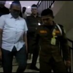 Kejari Surabaya Tetapkan Oknum ASN Satpol PP yang Jual BB Operasi Ditetapkan Tersangka