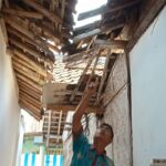 Atap Rumah Warga Jember Berjatuhan Diguncang Gempa