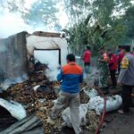 Pabrik Krupuk dan Dua Rumah di Situbondo Hangus Terbakar 