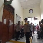 Amankan Sidang Perdana MSAT di PN Surabaya, Polisi Terjunkan 405 Personel Gabungan
