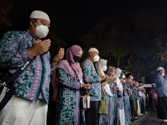Bupati Jombang Sambut Kedatangan 24 Jemaah Haji di Pendopo