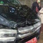 Lima Mobil Plat Merah Pejabat Pemkab Situbondo Tabrakan Beruntun
