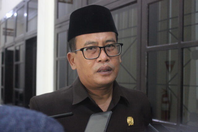 Ditetapkan Tersangka Korupsi, Wakil Ketua DPRD Tulungagung Tetap Terima Gaji