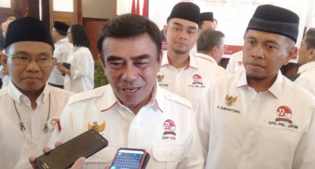 Mantan Menag Jokowi Kukuhkan Pengurus Bravo 5 Jatim di Surabaya