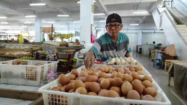 Harga Telur di Kediri Tembus Rp 30 Ribu, Pembeli dan Pedagang Mengeluh