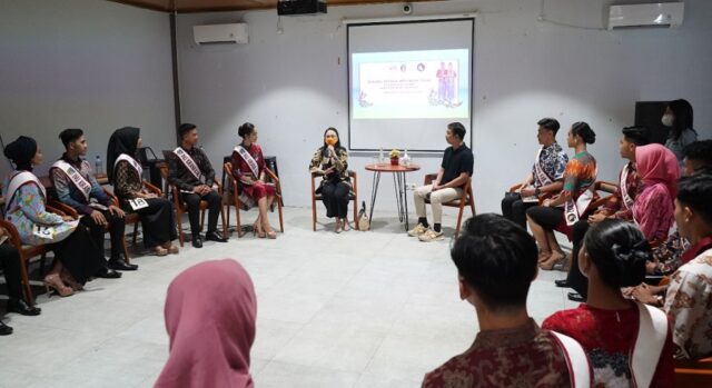Mbak Cicha Dorong Finalis Inu Kirana Kabupaten Kediri Maju Puteri Indonesia