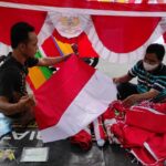 Jelang Perayaan HUT RI, Pedagang Bendera di Kota Kediri Panen Cuan