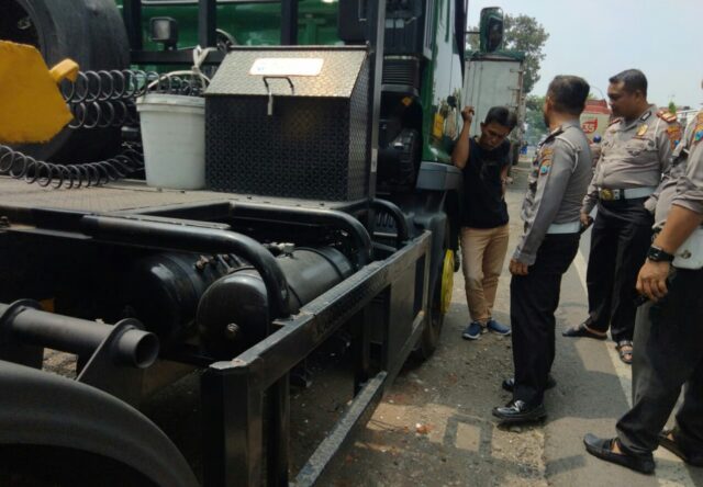 Usai Tabrak Lari Tewaskan Pemotor di Jombang, Sopir Truk Ditangkap