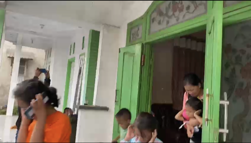 Viral Video Rumah Warga di Jember Rusak akibat Parade Sound