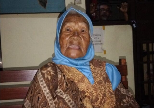 Dua Hari Kabur Dari Shelter Dinsos Tulungagung, Akhirnya Nenek Supini Ditemukan