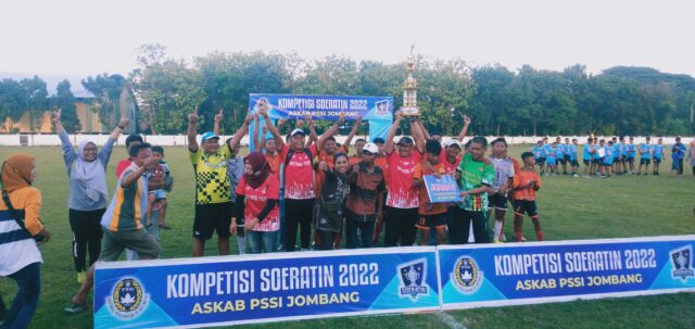 SSB Bintang Muda Sabet Piala Soeratin U-15 Jombang