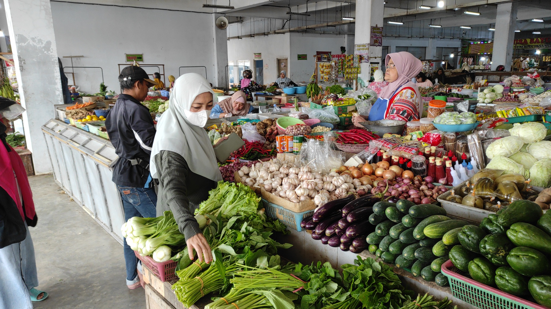 Harga Sayuran Di Pasar Tradisional Kota Kediri Naik Imbas Kenaikan