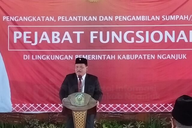 Lantik Ratusan Pejabat Fungsional Pemkab Nganjuk, Ini Pesan Kang Marhaen