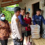Pasca Viral, Kepala Desa dan Muspika di Kediri Datangi Rumah Duka Beri Bantuan