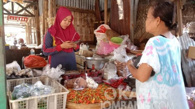Harga Tepung Terigu di Jombang Naik, Pedagang Mengeluh 