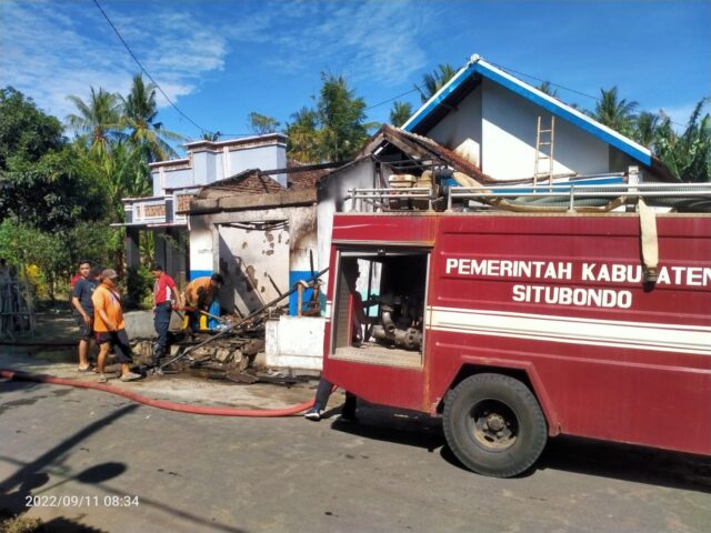 Gegara Bensin Tumpah, Toko Sembako dan Emas 20 Gram di Situbondo Hangus Terbakar 