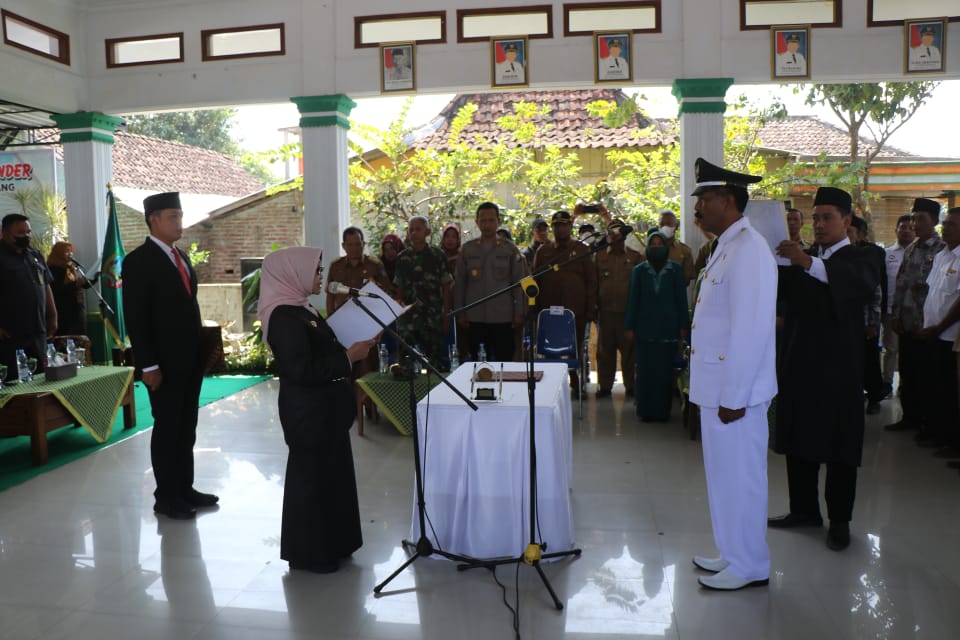 Hari Ini, Bupati Jombang Melantik KDAW Gebangbunder Kecamatan Plandaan