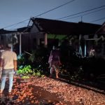 Diterjang Angin Kencang, Puluhan Rumah di Sidoarjo Rusak