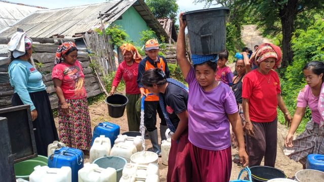 Musim Hujan, BPBD Situbondo Masih Distribusikan Air Bersih ke Sejumlah Desa