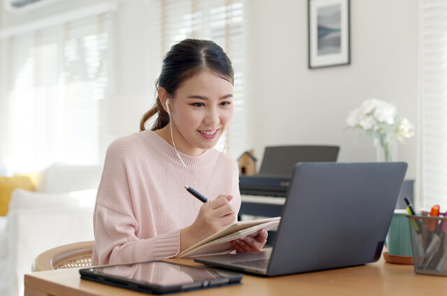 Mau Kerja dari Rumah? Berikut Perusahaan yang Buka Lowongan Buat WFH