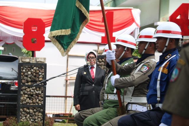 Kirab Bendera Pataka Jer Basuki Mawa Beya Diberangkatkan Menuju Kota Mojokerto