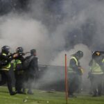 Komnas HAM: Gas Air Mata Tak Sebabkan Kematian Langsung, Tapi Pemicu Ratusan Suporter Tewas