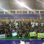 Bupati Mundjidah Wahab Menutup Kejuaraan Voli Antarpelajar Se-Kabupaten Jombang
