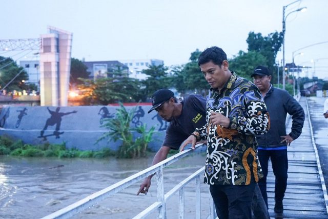 Debit Air Brantas Kota Kediri Meninggi, Wali Kota Larang Warga Main di Sungai
