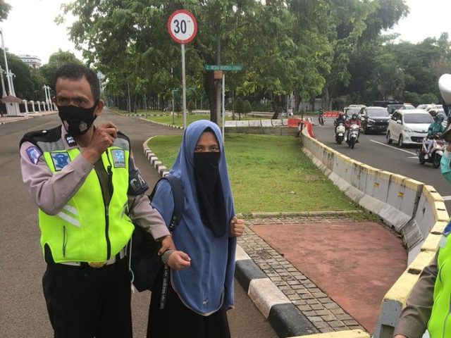 Identitas Wanita Penerobos Istana Presiden Terungkap, Diduga Jaringan Teroris JAD
