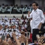 Singgung Pemimpin Berambut Putih, Jokowi Ingin Muluskan Jalan Ganjar Jadi Capres?