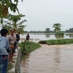Diguyur Hujan Deras Sejak Dini Hari, Tanggul Sungai Bogokerep Kediri Jebol