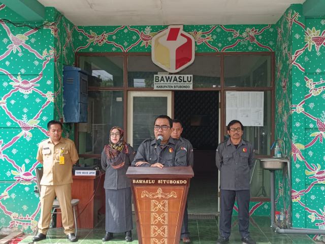 Kawal Hak Pilih Pemilu 2024, Bawaslu Situbondo Gelar Apel Patroli Pengawasan 