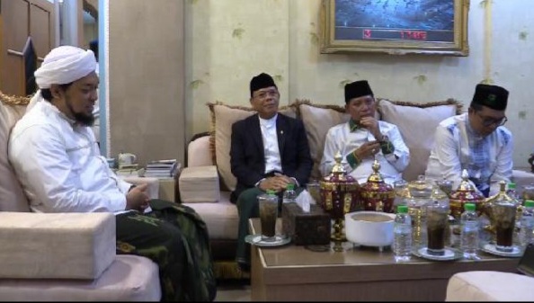 Plt Ketua DPP PPP Mardiono Silaturahmi ke Ponpes Salafiyah Syafi’iyah Situbondo