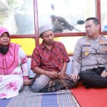 Kapolres Kediri Kunjungi Rumah Kakak Beradik Hanyut di Selokan