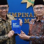 Pertemuan Ketum PP Muhammadiyah dan Mahfud MD Bahas Pancasila dan Pemilu