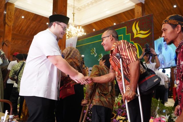 Bupati Kediri Sampaikan Permintaan Maaf dan Bertekad Perbaiki Kinerja