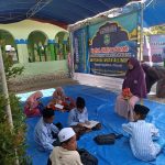 Pasca Gedungnya Terbakar, Murid Madrasah Pasuruan Belajar di Bawah Tenda