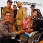 Peringati Hari Bhayangkara ke 77, Polres Jombang Bagikan Ratusan Paket Sembako