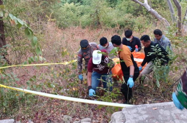 Dipenuhi Luka Bacok di Kepala, Mayat di Tampora Situbondo Diduga Korban Pembunuhan 