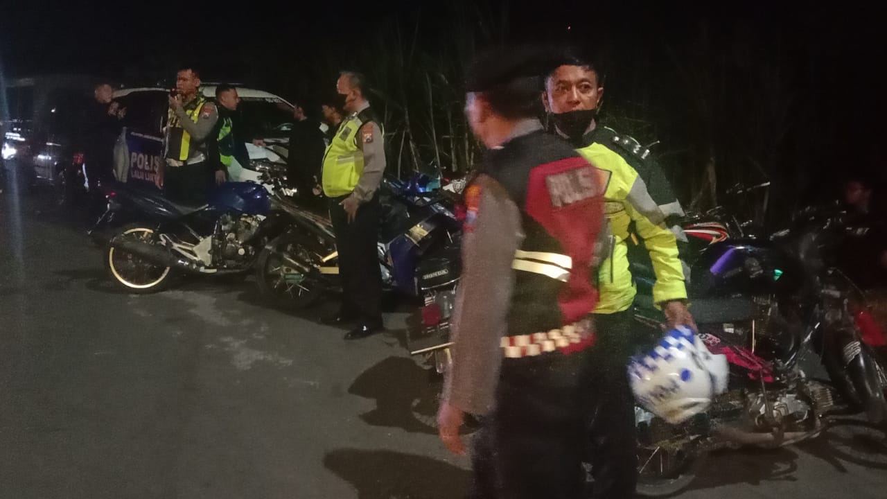 Razia Antisipasi Balap Liar di Kediri, Polisi Amankan Belasan Motor