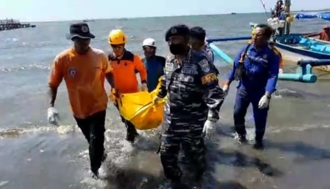 Nenek Renta Situbondo Ditemukan Tewas Mengapung di Perairan Air Tawar