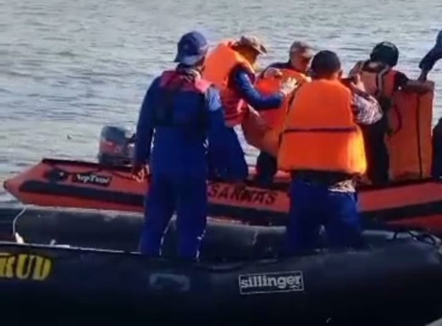 Tiga Pelajar yang Tenggelam di Bengawan Solo Lamongan Akhirnya Ditemukan Meninggal