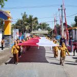Bupati Kediri Apresiasi Penjahit Bendera Merah Putih 1000 Meter
